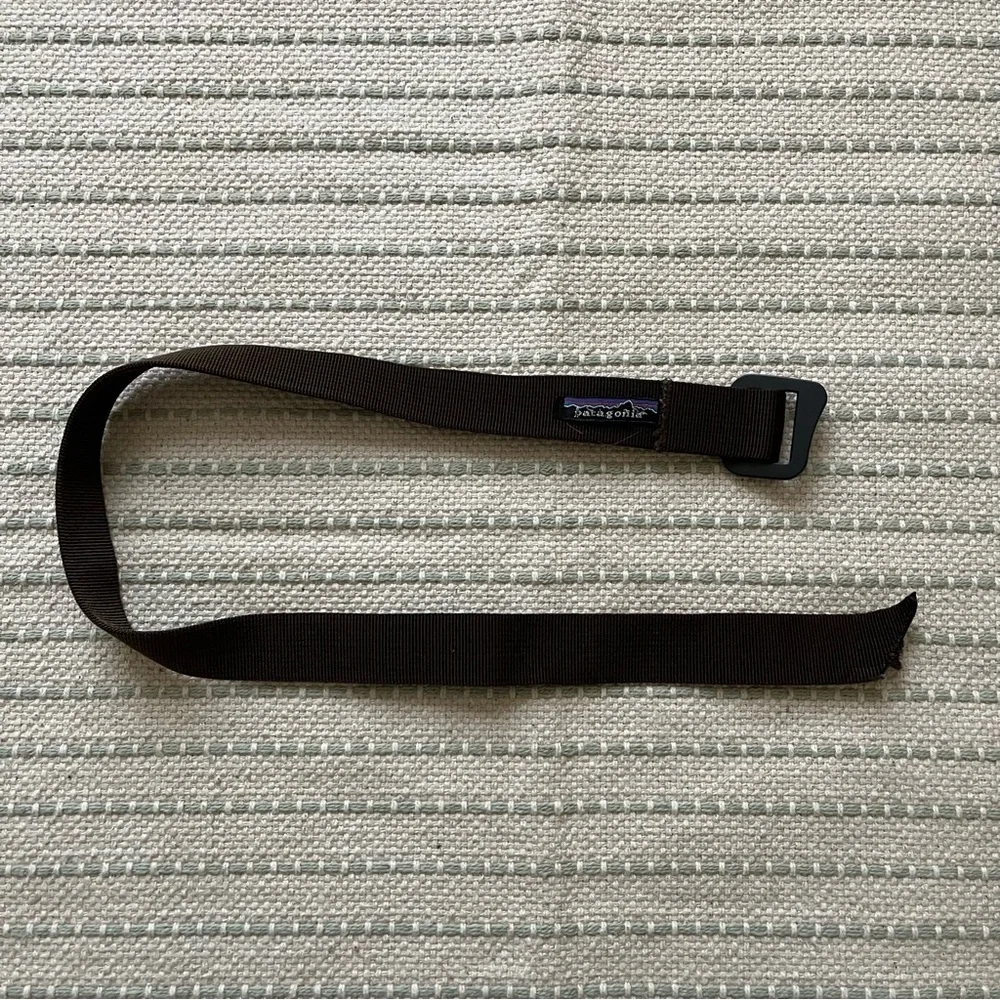 Vintage 90s Patagonia Web Tech dark brown belt